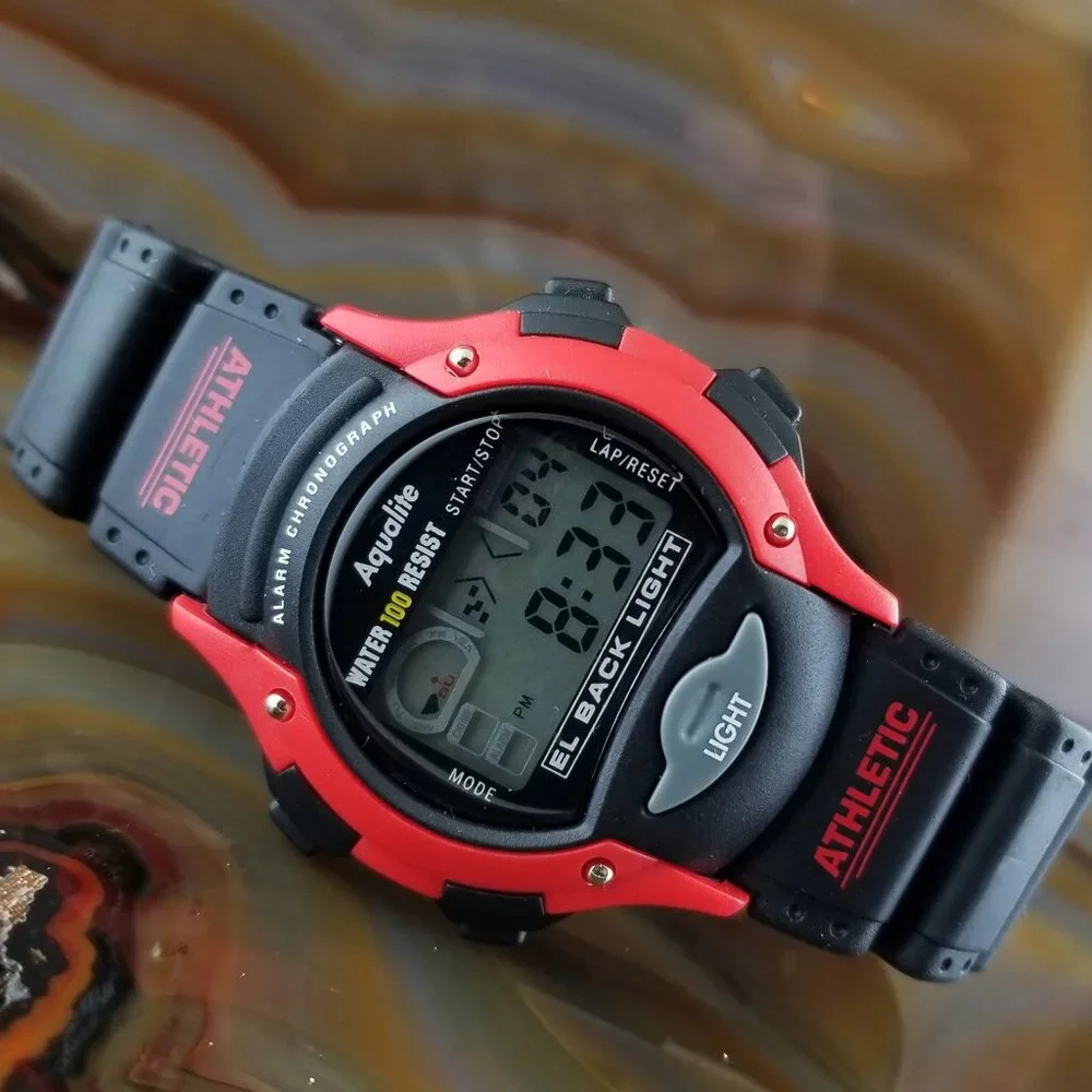 Have one to sell? Sell now New Vintage Mens Aqualite Digital Alarm Chronograph